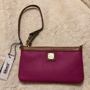 Dooney & Bourke Pebble Wristlet